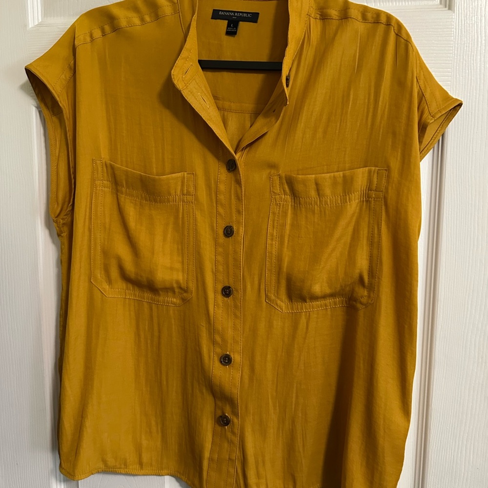 Banana Republic Safari Shirt - Lg - Golden Yellow